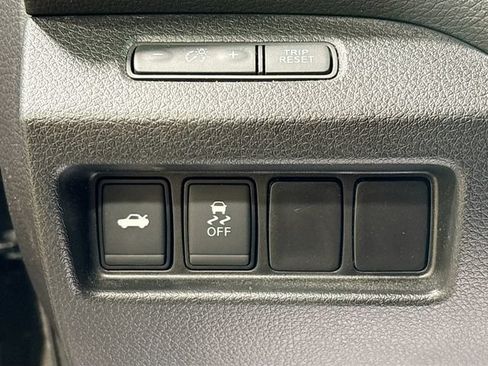 Used 2016 Nissan Altima 2.5 S w/ Power Driver Seat Package FWD image 12
