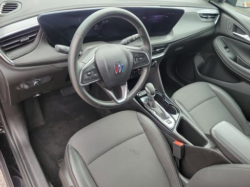 Used 2025 Buick Encore GX Preferred FWD image 13