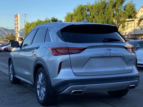 Used 2020 INFINITI QX50 Essential image 2