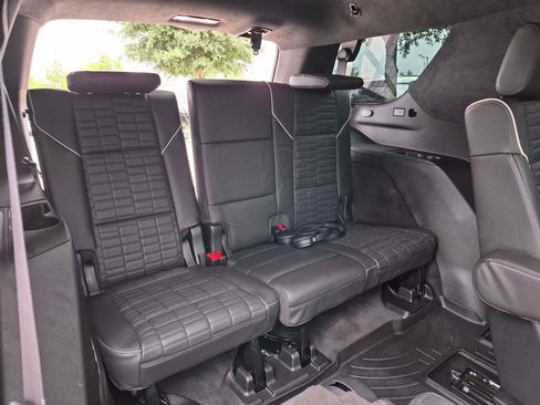 Used 2023 Cadillac Escalade V w/ Heavy-Duty Trailer Package image 41