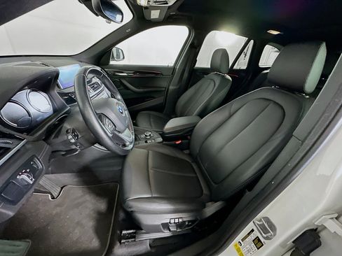 Used 2022 BMW X1 sDrive28i w/ Convenience Package image 13