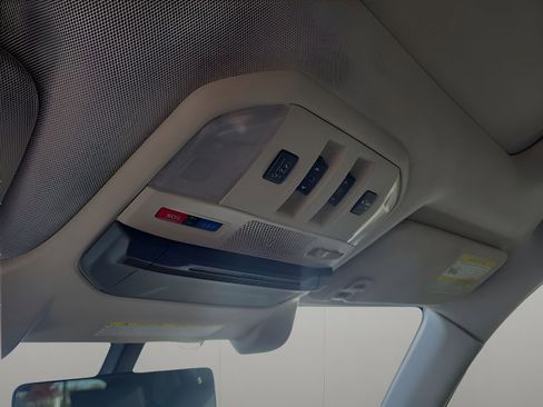 Used 2022 Subaru Ascent Touring image 24