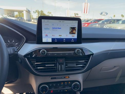 Certified 2022 Ford Escape SEL image 20