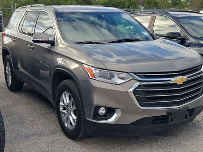 Used 2019 Chevrolet Traverse LT
