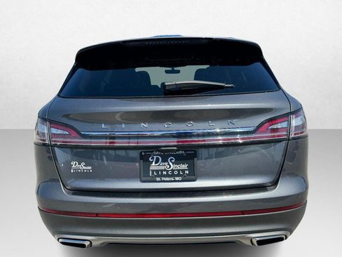 Used 2023 Lincoln Nautilus Reserve w/ Monochromatic Package AWD/4WD image 6