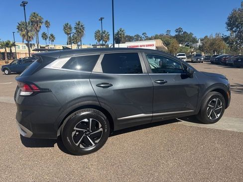 Used 2023 Kia Sportage LX AWD/4WD image 17