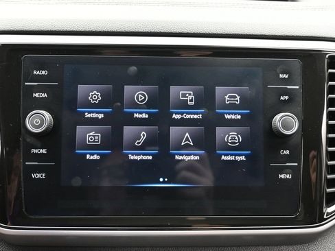 Used 2023 Volkswagen Atlas SEL Premium AWD/4WD image 31