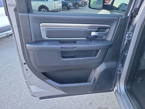 Used 2024 RAM 1500 Classic Warlock image 28