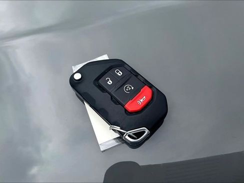 Used 2023 Jeep Wrangler Unlimited Sport AWD/4WD image 10