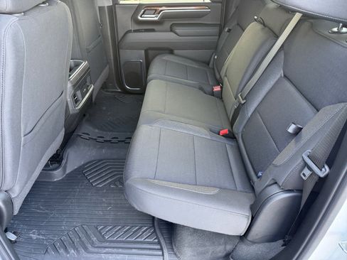 Used 2025 Chevrolet Silverado 2500 LT w/ All Star Edition AWD/4WD image 11