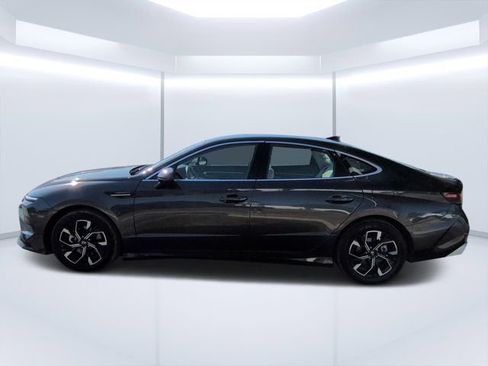 Used 2025 Hyundai Sonata SEL FWD image 6