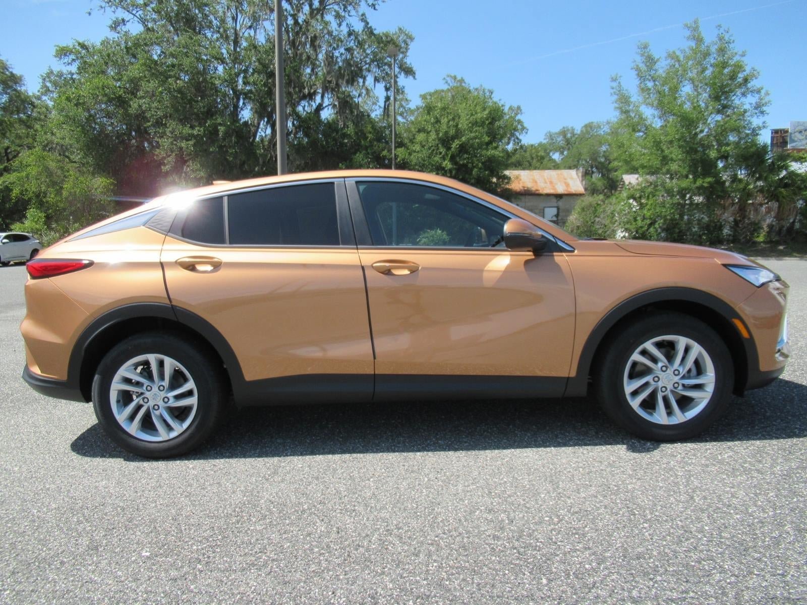 New 2026 Buick Envista Preferred w/ Convenience I Package FWD image 2