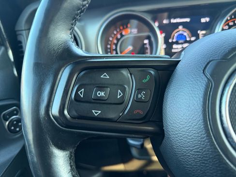 Used 2018 Jeep Wrangler Unlimited Sport S image 23