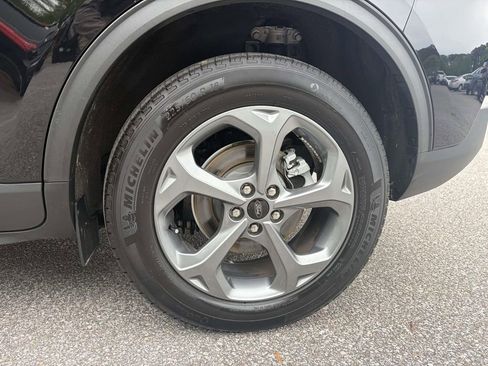 Used 2025 Ford Escape ST-Line AWD/4WD image 10