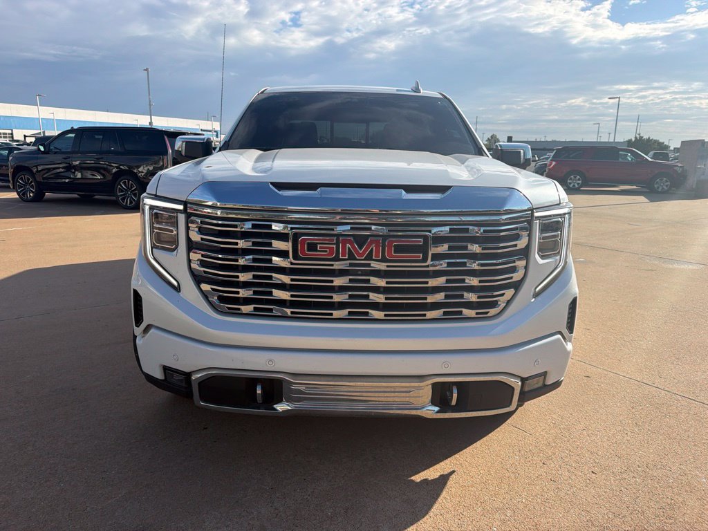 Used 2023 GMC Sierra 1500 Denali w/ Denali Reserve Package AWD/4WD image 6