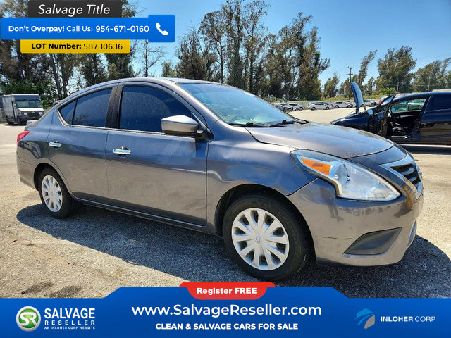 Used 2016 Nissan Versa SV FWD image 5
