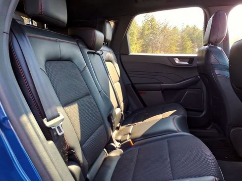 Used 2023 Ford Escape ST-Line Elite image 13