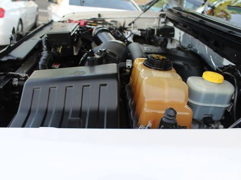 Used 2014 Ford F150 Platinum image 38