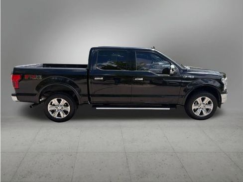 Used 2019 Ford F150 Lariat w/ Equipment Group 502A Luxury AWD/4WD image 6