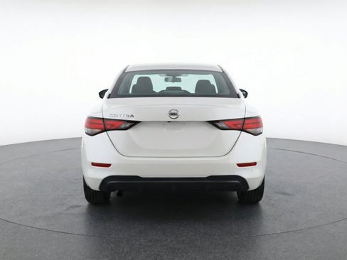 Used 2025 Nissan Sentra SV FWD image 7
