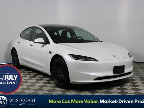 Used 2025 Tesla Model 3 Long Range RWD image 1