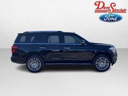 Used 2022 Ford Expedition Limited AWD/4WD image 5