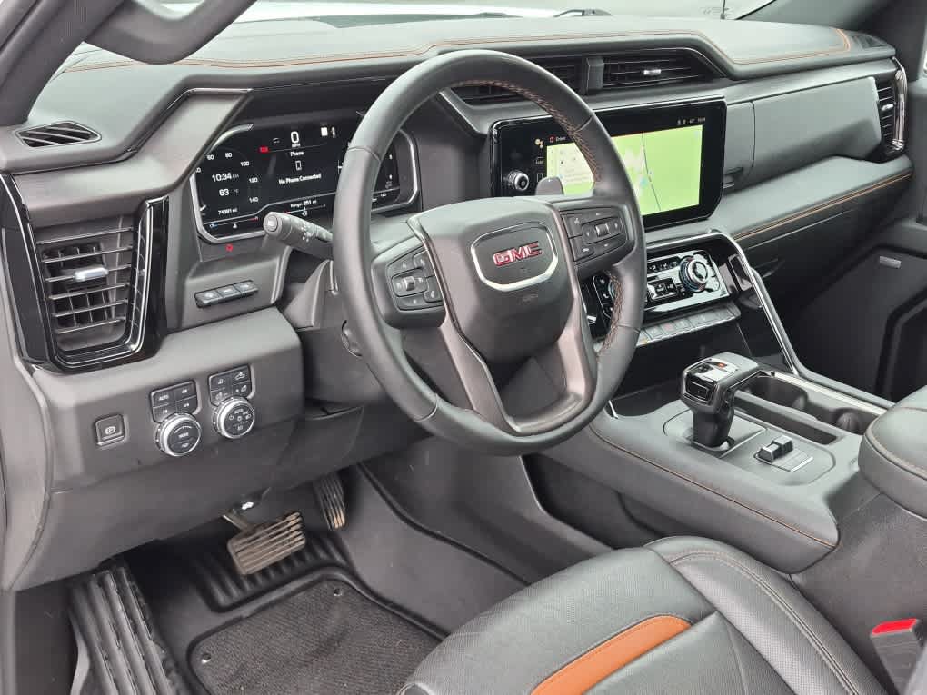 Used 2023 GMC Sierra 1500 AT4 w/ Technology Package AWD/4WD image 15