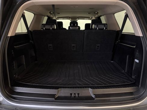 Used 2022 Ford Expedition Max XLT AWD/4WD image 28