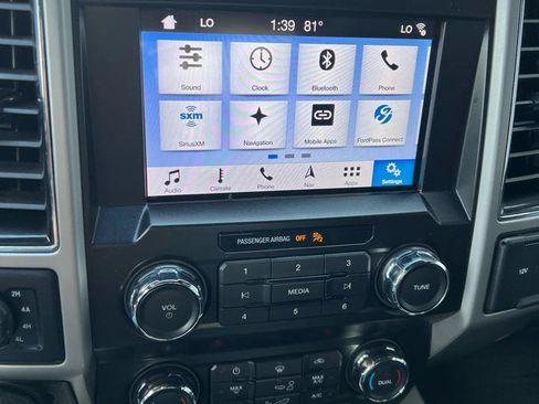 Used 2019 Ford F150 Lariat AWD/4WD image 32