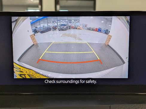 Certified 2024 MAZDA CX-90 Plug-In Hybrid w/ Premium Pkg image 12