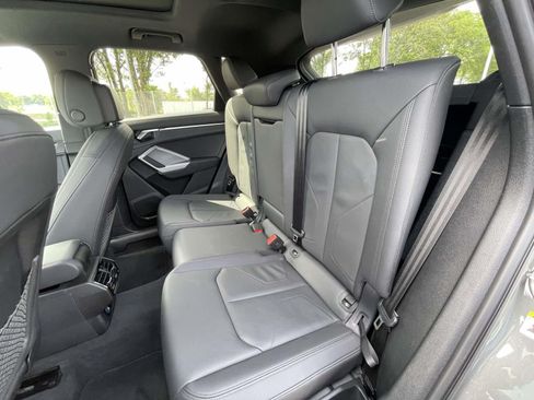 Certified 2025 Audi Q3 2.0T Premium AWD/4WD image 12