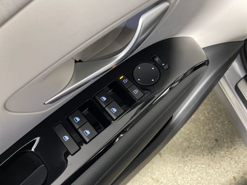 New 2026 Hyundai Tucson Limited AWD/4WD image 18