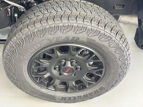 New 2026 Toyota Tacoma SR5 RWD image 30