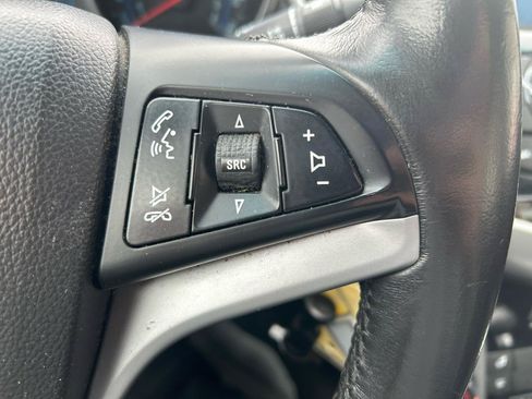 Used 2014 Chevrolet Cruze LT FWD image 19