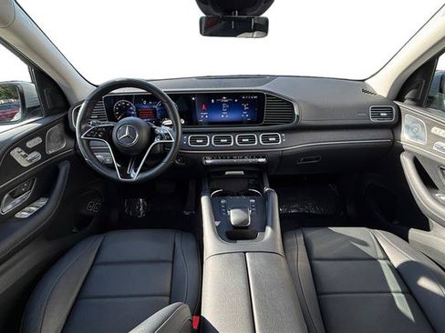 Used 2024 Mercedes-Benz GLE 450e 4MATIC w/ Driver Assistance Package image 12