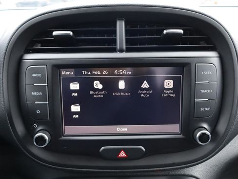 Certified 2023 Kia Soul LX w/ LX Technology Package image 20