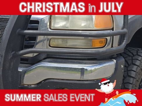 Used 2005 GMC Sierra 2500 SLE w/ Heavy-Duty Power Package AWD/4WD image 10