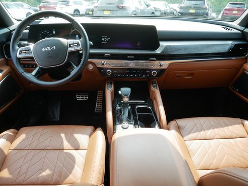 Certified 2025 Kia Telluride SX Prestige X-Line AWD/4WD image 10