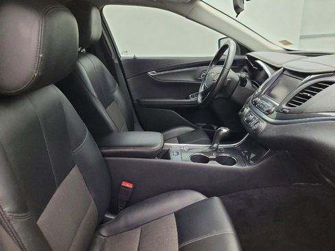 Used 2020 Chevrolet Impala LT FWD image 21