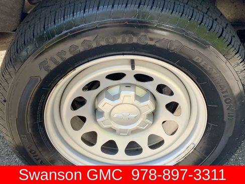 Certified 2023 Chevrolet Colorado W/T RWD image 32