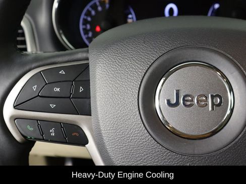 Used 2019 Jeep Grand Cherokee Limited w/ Trailer Tow Group IV image 8