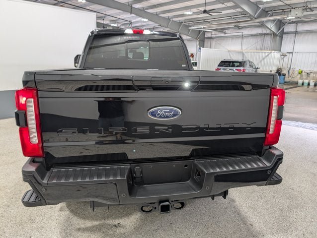 Used 2023 Ford F250 Lariat w/ Lariat Ultimate Package AWD/4WD image 4