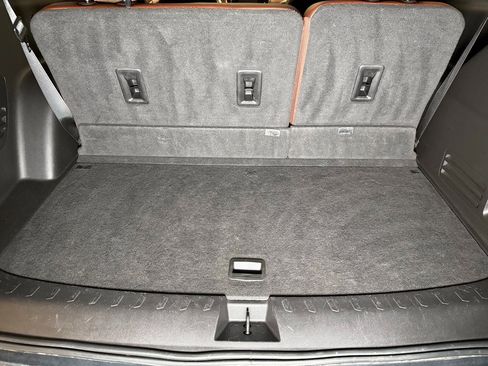 Used 2019 Chevrolet Traverse High Country w/ LPO, Floor Liner Package image 22