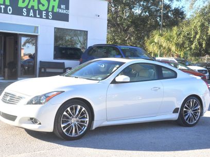 Used 2011 INFINITI G37 Journey w/ Premium Pkg