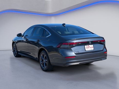 Used 2023 Honda Accord EX image 7