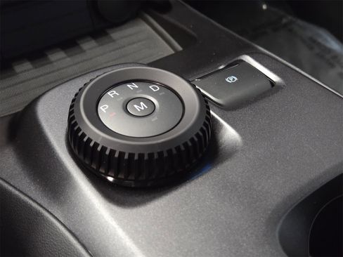 Used 2022 Ford Mustang Shelby GT500 w/ Technology Package image 20