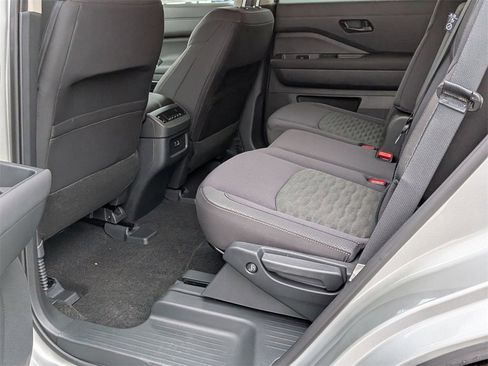 New 2025 Nissan Pathfinder SV image 16