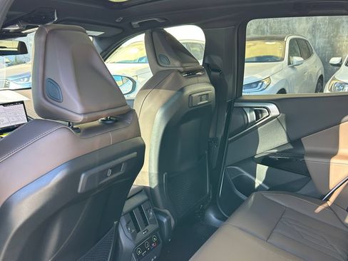 New 2026 BMW X3 xDrive30i w/ Convenience Package AWD/4WD image 32