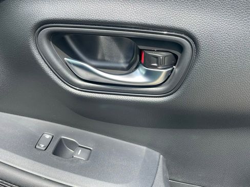 New 2026 Honda HR-V LX image 13