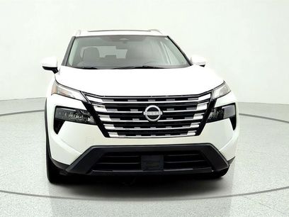 Used 2024 Nissan Rogue SV w/ SV Premium Package